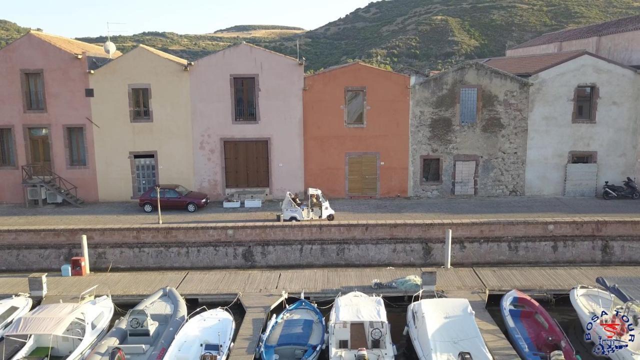 보사 Sa Domo E Giuanne E Giuanna B&B 외부 사진