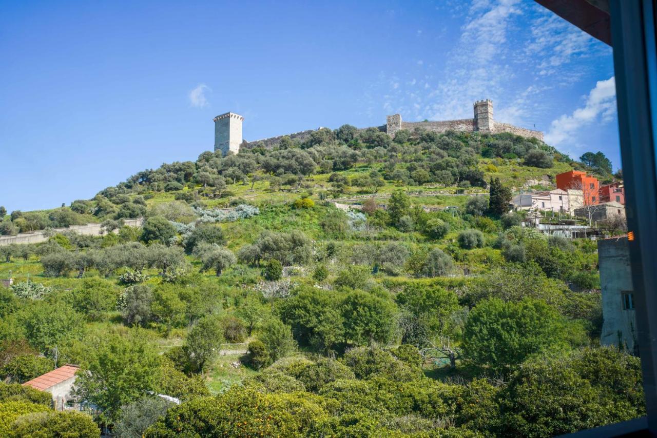 보사 Sa Domo E Giuanne E Giuanna B&B 외부 사진